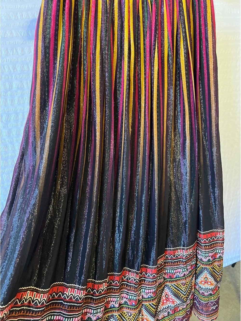 Tanvi Kedia 100% Silk Maxi Skirt — Size M - Picture 3 of 7
